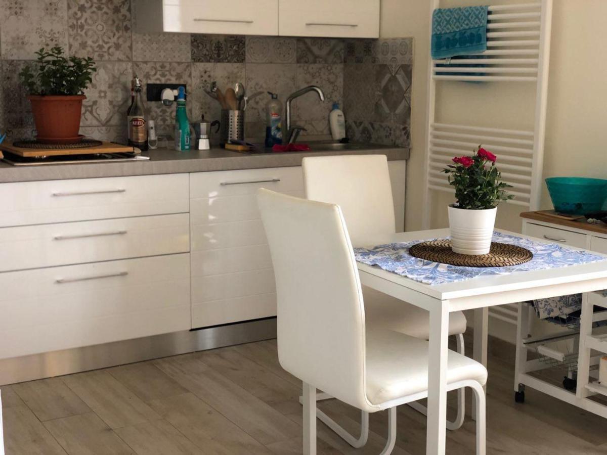 Apartament Casa Vacanze Ilaria Ceparana Zewnętrze zdjęcie